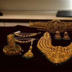 Antique Nagas Bridal Gold Set
