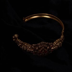 22KT Antique Nagas Gold Kada