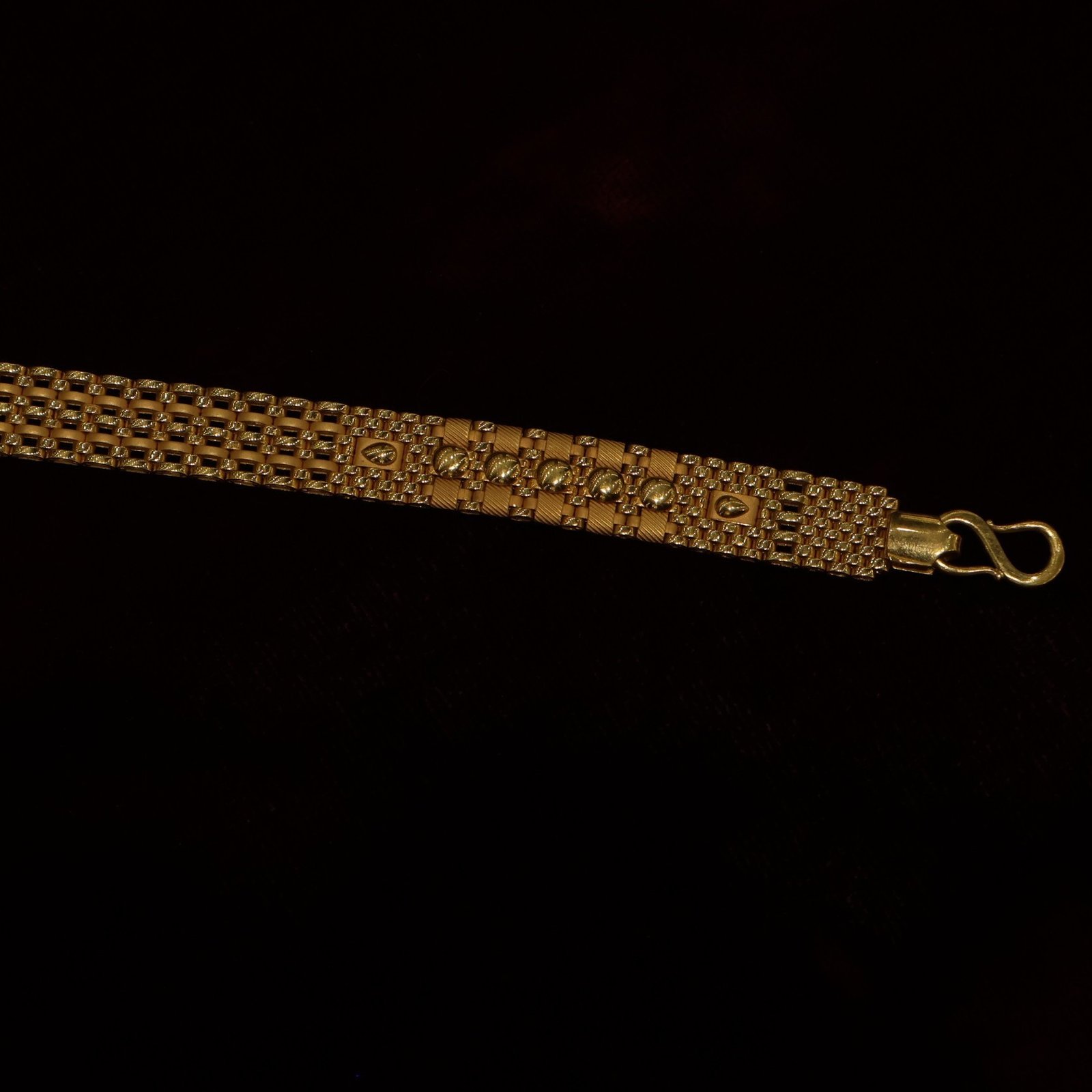 22KT Matte Finish Gold Bracelet
