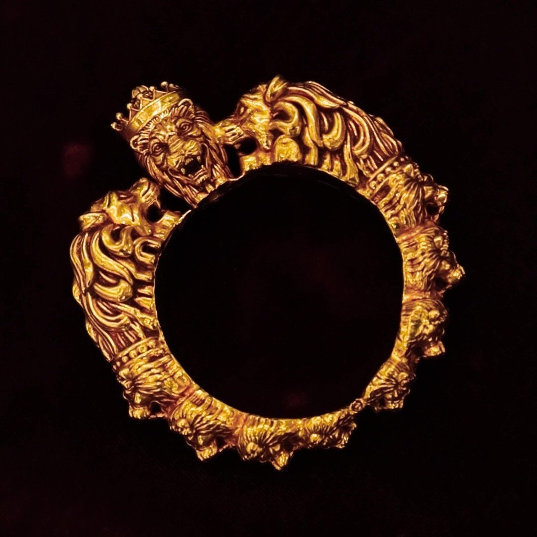 Men’s Lion Face Gold Kada