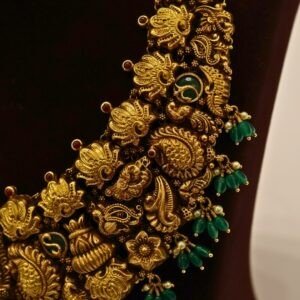 22KT Gold Antique Nakasa Lakshmi Necklace with Pearl & Green Beads (HUID Hallmarked) – Grand Bridal Collection (58.72g)
