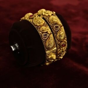 22KT Antique Gold Embossed Screw Bangles (HUID Hallmarked) – 55.50g