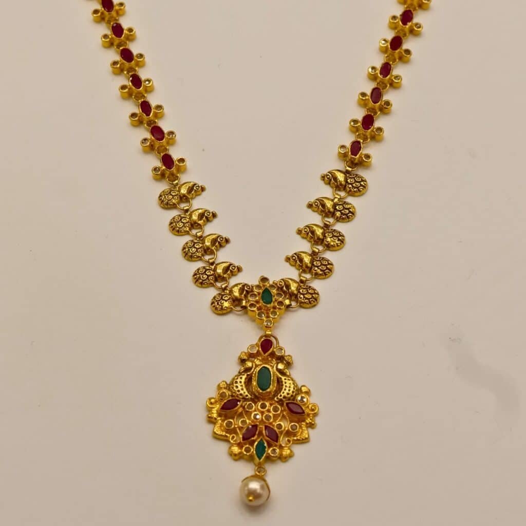 22KT Gold Multi-Stone Necklace with Ruby & Emerald (HUID Hallmarked) – 17.86g