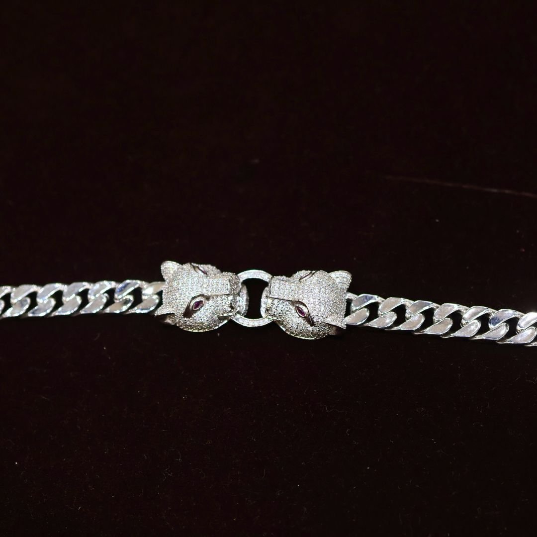 92.5 Silver Men’s Lion Design Bracelet (HUID Hallmarked) – 42.80g