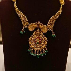 22KT Gold Antique Necklace with Pearl, Emerald Beads & Kundan Work (HUID Hallmarked) – Elegant Traditional Collection (30.65g)