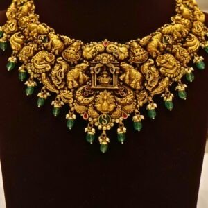 22KT Gold Antique Nakasa Lakshmi Necklace with Pearl & Green Beads (HUID Hallmarked) – Grand Bridal Collection (49.72g)