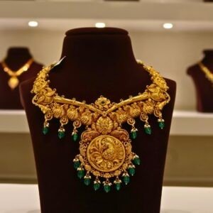 22KT Gold Antique Nakasa Necklace with Pearl & Green Beads (HUID Hallmarked) – Grand Bridal Collection (46.81g)