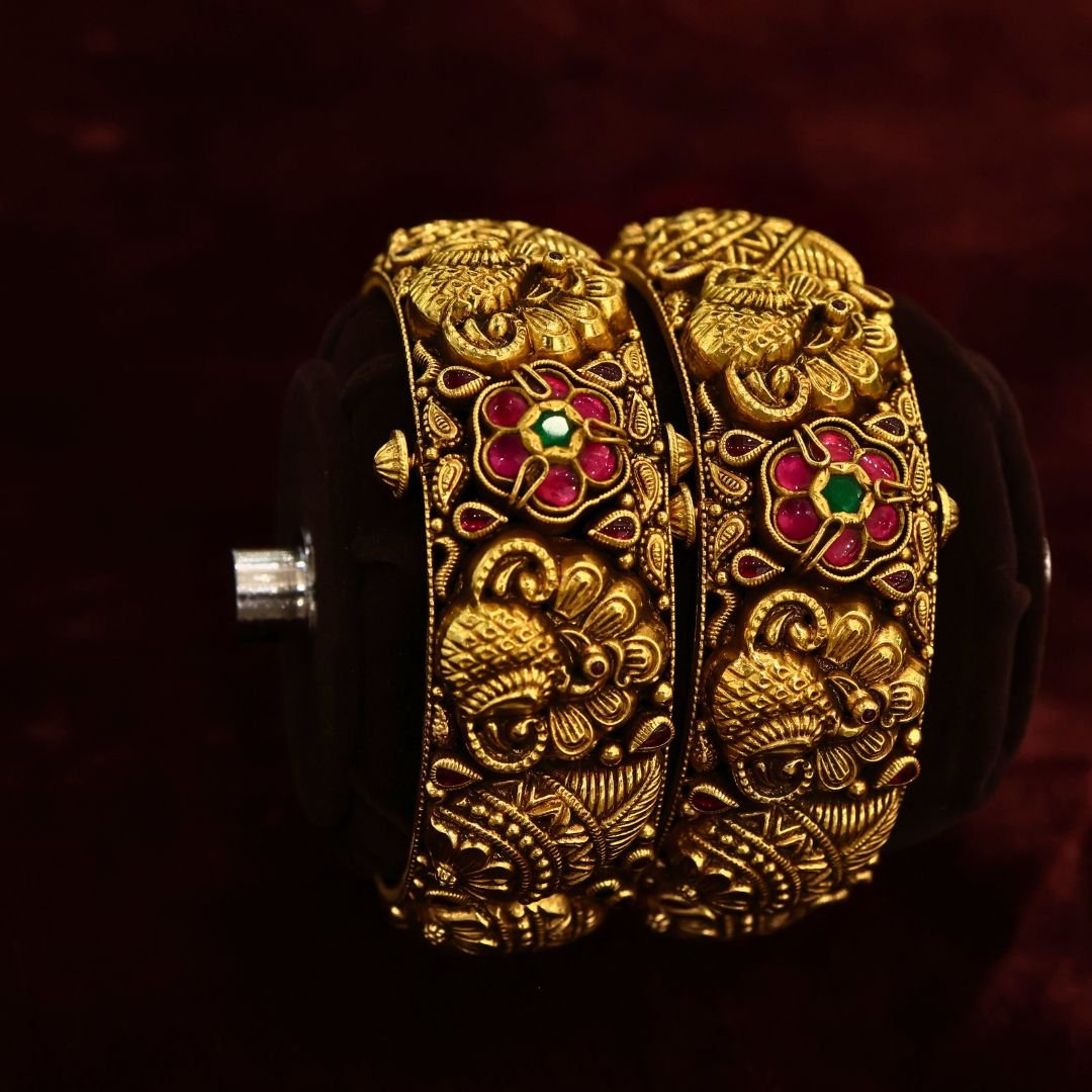 22KT Antique Gold Kundan Stone Screw Bangles (HUID Hallmarked) – 72.89g