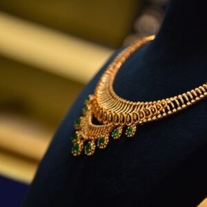 18KT Diamond Necklace with Emerald Stones (Luxury Bridal Collection) – 50.11g