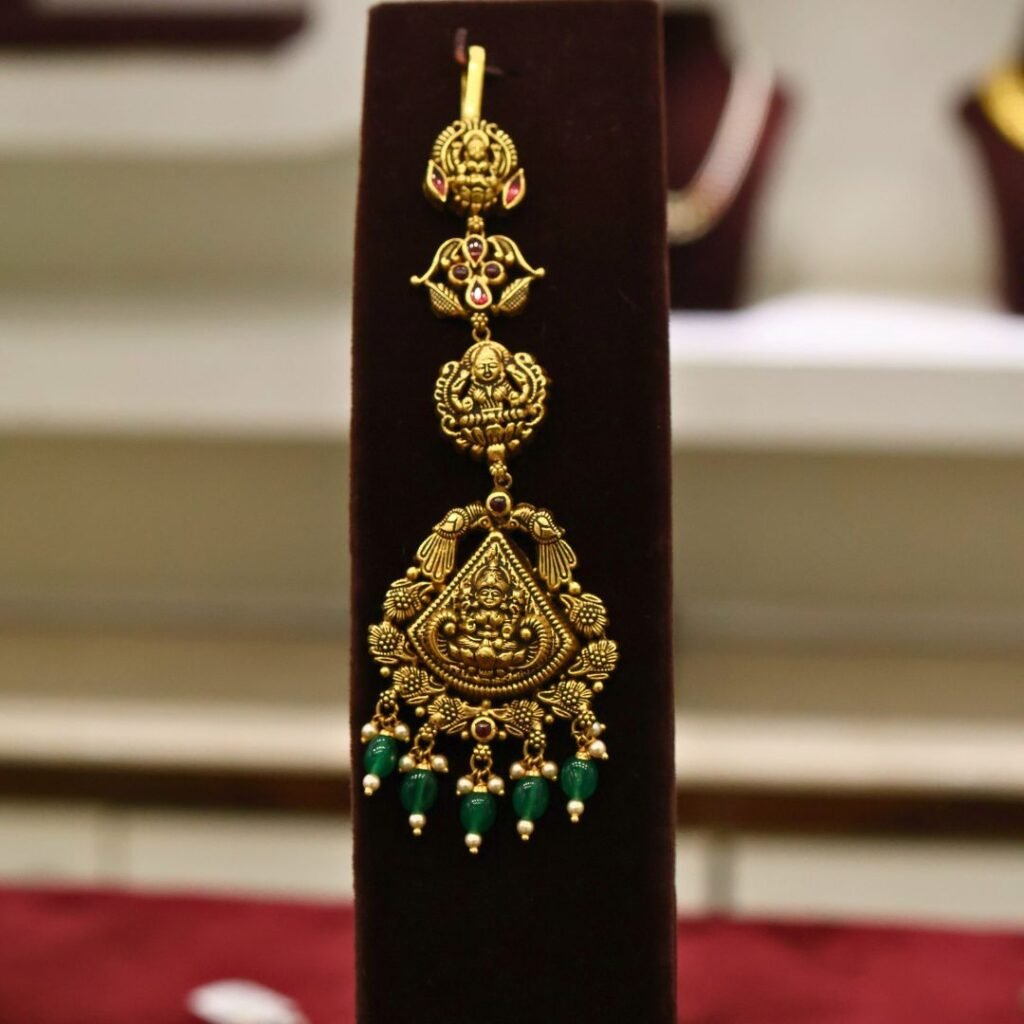 22KT Antique Nakas Gold Nettichutti with Pearl & Green Beads (HUID Hallmarked) – 6.57g