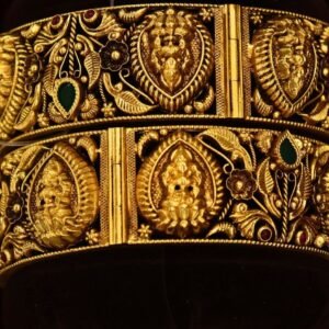 22KT Antique Gold Emerald Stone Screw Bangles (HUID Hallmarked) – 46.05g