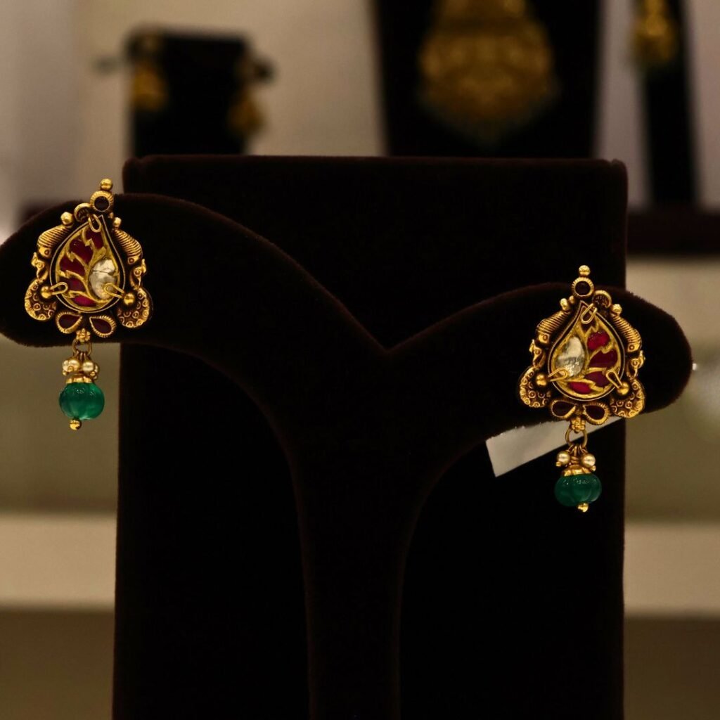 22KT Gold Antique Kundan Work Earrings (HUID Hallmarked) – Premium Traditional Collection (14.25g)