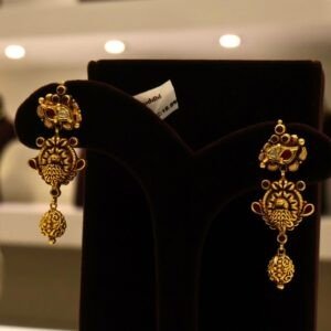 22KT Gold Antique Kundan Work Earrings (HUID Hallmarked) – Elegant Traditional Collection (12.05g)