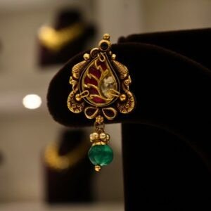 22KT Gold Antique Kundan Work Earrings (HUID Hallmarked) – Premium Traditional Collection (14.25g)