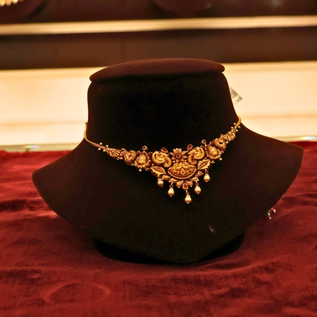 22KT Gold Antique Peacock Necklace (HUID Hallmarked) – Elegant Traditional Collection (8.48g)